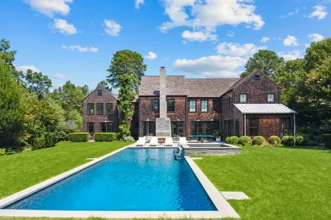 110 Two Holes Of Water Road East Hampton NY 11937