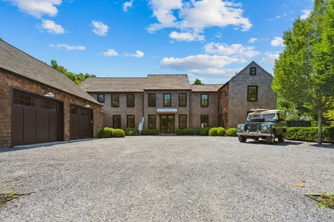 110 Two Holes Of Water Road East Hampton NY 11937