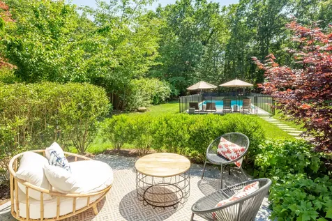 22 Sandra Road East Hampton NY 11937