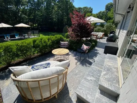 22 Sandra Road East Hampton NY 11937