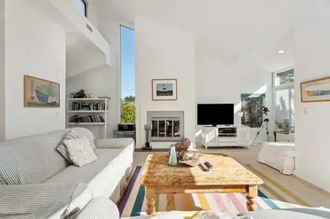 78 Surf Drive Amagansett NY 11930