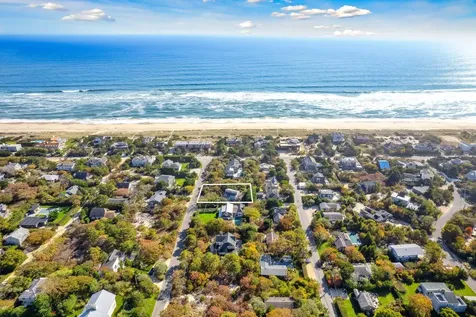 78 Surf Drive Amagansett NY 11930