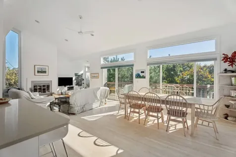 78 Surf Drive Amagansett NY 11930
