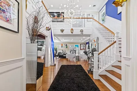 13 Dering Lane East Hampton NY 11937