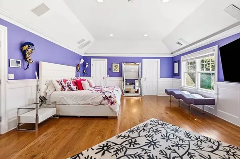 13 Dering Lane East Hampton NY 11937