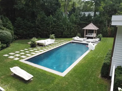 51 Dumar Drive Sag Harbor NY 11963