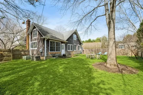 42 Osborne Lane East Hampton NY 11937