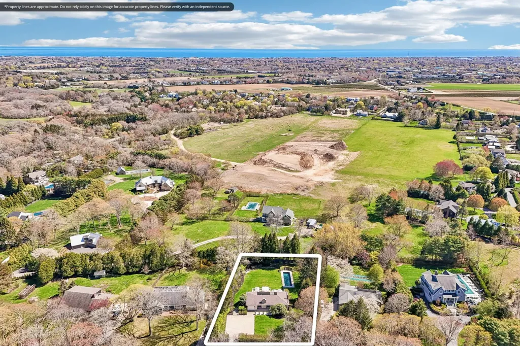 264 Edge Of Woods Road Southampton NY 11968