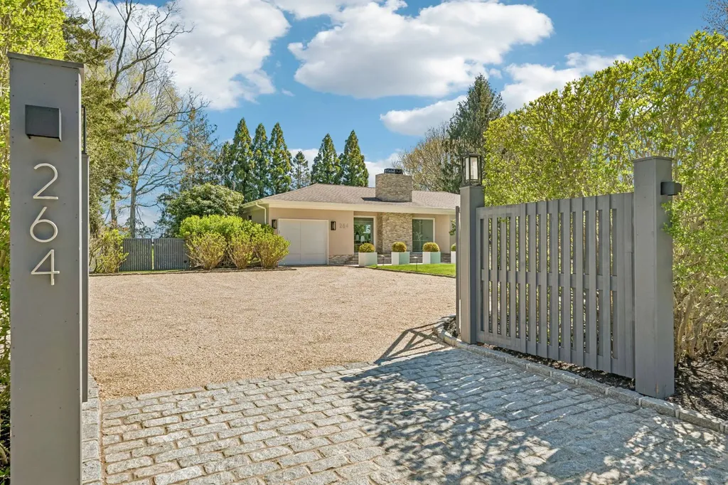 264 Edge Of Woods Road Southampton NY 11968