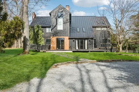 191 Bull Path East Hampton NY 11937
