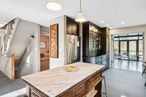 191 Bull Path East Hampton NY 11937