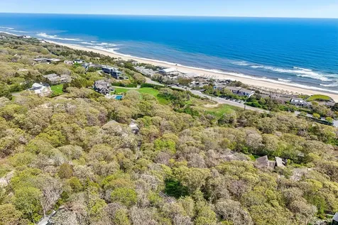 15 Elm Lane Montauk NY 11954