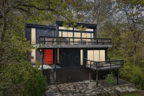 15 Elm Lane Montauk NY 11954
