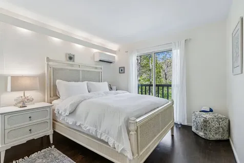 15 Elm Lane Montauk NY 11954