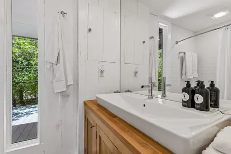 15 Elm Lane Montauk NY 11954