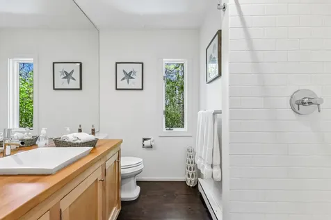 15 Elm Lane Montauk NY 11954