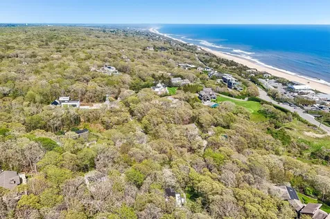 15 Elm Lane Montauk NY 11954