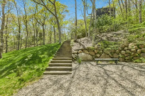 15 Elm Lane Montauk NY 11954