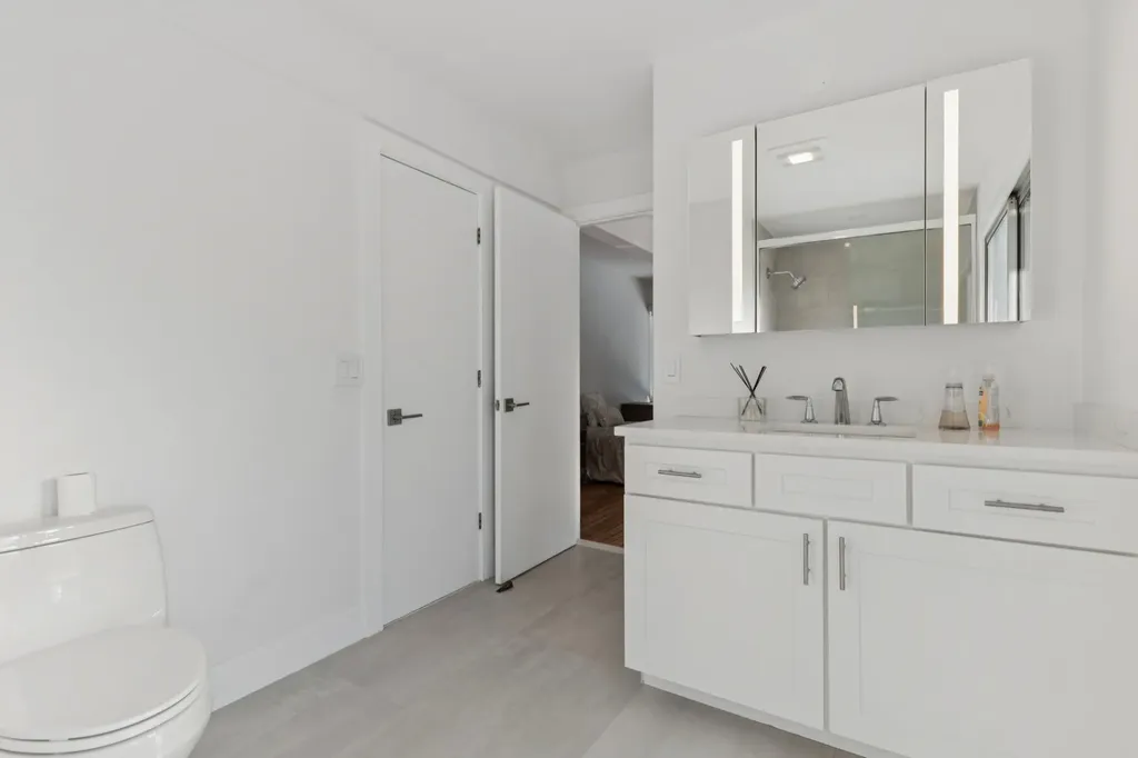 18 Tara Road Montauk NY 11954
