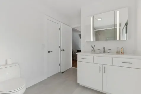 18 Tara Road Montauk NY 11954