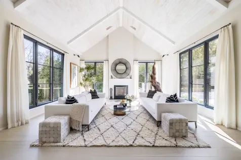 83 Atlantic Avenue Amagansett NY 11930