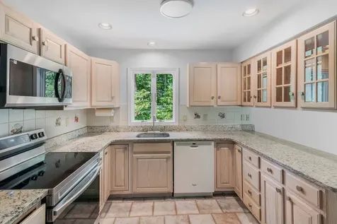 138A Montauk Highway West Hampton NY 11977