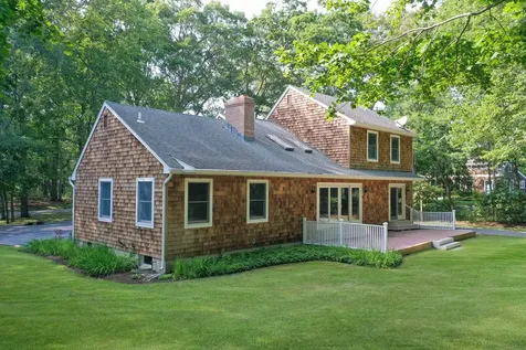 138A Montauk Highway West Hampton NY 11977