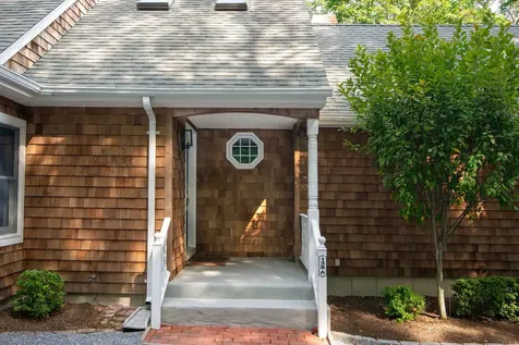 138A Montauk Highway West Hampton NY 11977