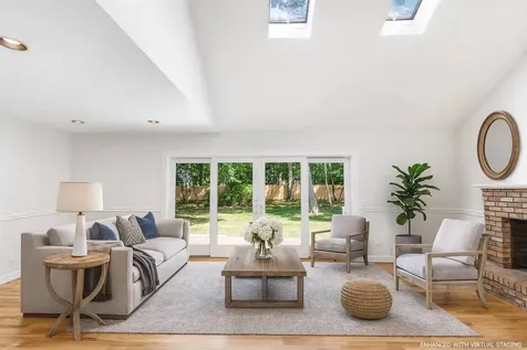 138A Montauk Highway West Hampton NY 11977