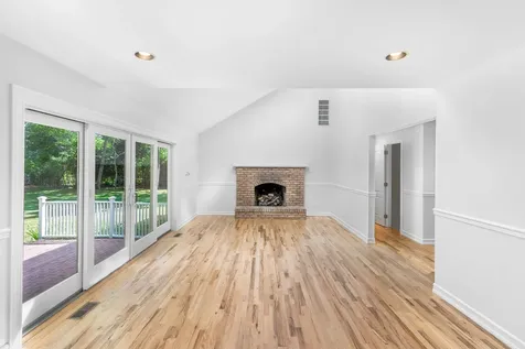 138A Montauk Highway West Hampton NY 11977