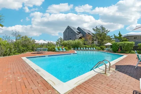 2004 Montauk Highway Amagansett NY 11930