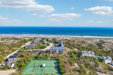 2004 Montauk Highway Amagansett NY 11930