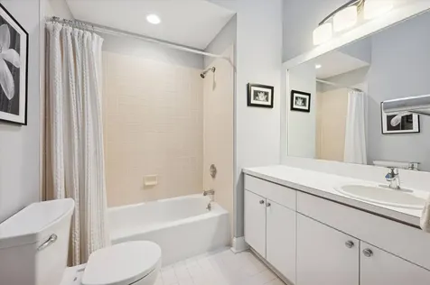 15 East Gate Road Wainscott NY 11975