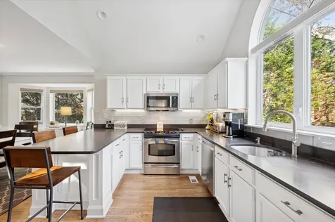 15 East Gate Road Wainscott NY 11975