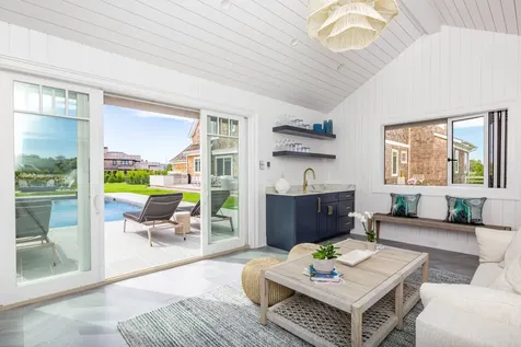 30 Rosko Lane Southampton NY 11968