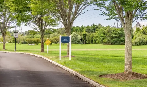 30 Rosko Lane Southampton NY 11968