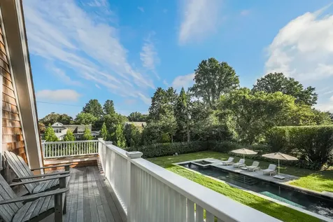 88 Mill Hill Lane East Hampton NY 11937
