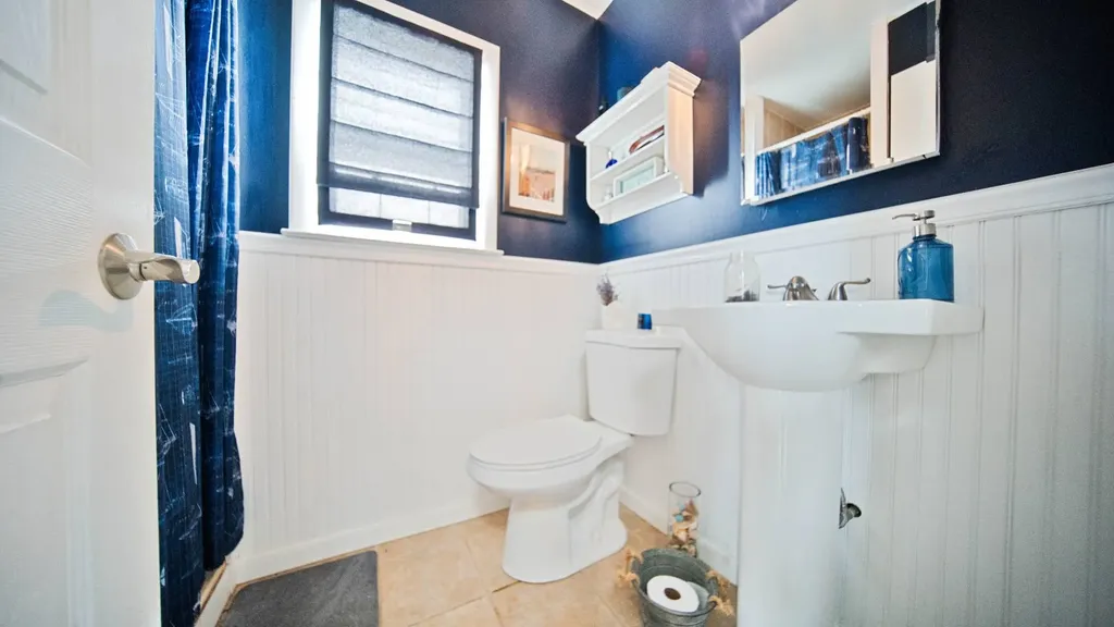 30 Rampasture Road Hampton Bays NY 11946