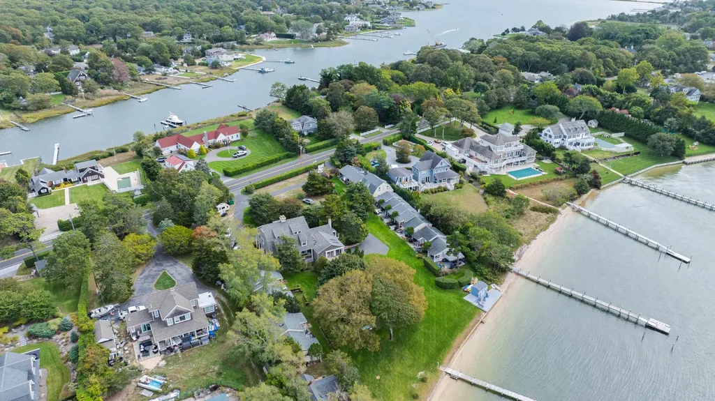 30 Rampasture Road Hampton Bays NY 11946