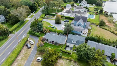 30 Rampasture Road Hampton Bays NY 11946