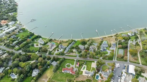 30 Rampasture Road Hampton Bays NY 11946