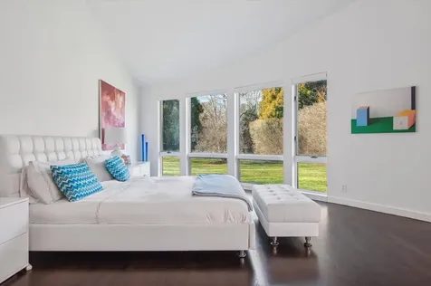 11 Georgica Road East Hampton NY 11937