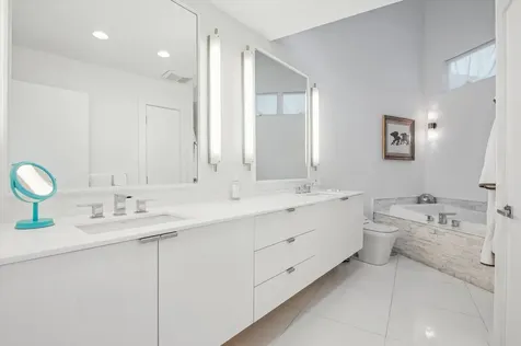 11 Georgica Road East Hampton NY 11937