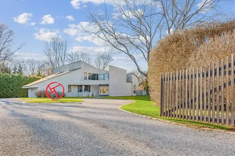 11 Georgica Road East Hampton NY 11937