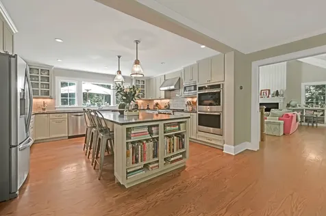 20 Dominy Court East Hampton NY 11937