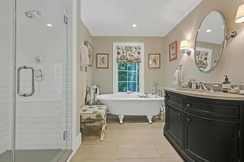 20 Dominy Court East Hampton NY 11937
