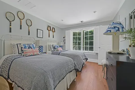 20 Dominy Court East Hampton NY 11937