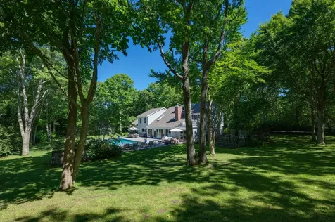 20 Dominy Court East Hampton NY 11937