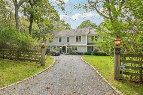 20 Dominy Court East Hampton NY 11937