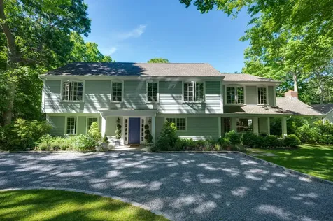 20 Dominy Court East Hampton NY 11937